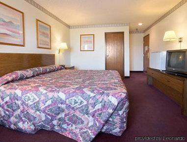 Hotel Super 8 By Wyndham Grants Zimmer foto